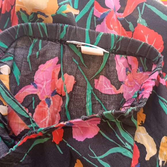 Medium Vintage 70's Sears Floral Halter Dress Elastic Waist Tie Back Flowers - Picture 8 of 9